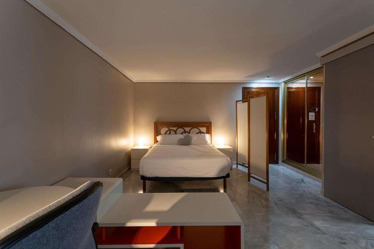 Francos 3 Sevilla Urban Apartment Екстериор снимка